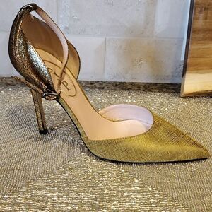 SJP Gold Heel - Size 35 ***1‎ SHOE ONLY---Right Shoe Only***